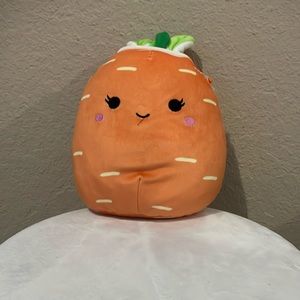 8 inch Caroleena the carrot ( original) no tags